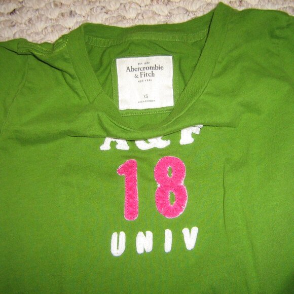 abercrombie and fitch green shirt - Picture 2 of 3